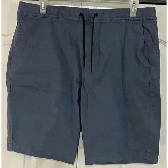 Hollister Jogger ShortsMens Size XXL Advanced‎ Stretch Blue 10” Inseam NWOT - Picture 1 of 4